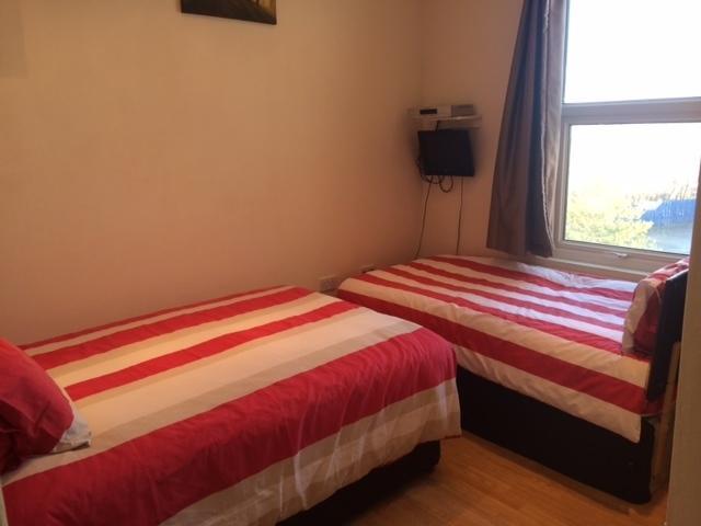 Nite Inn Bed & Breakfast Leeds  Exteriör bild